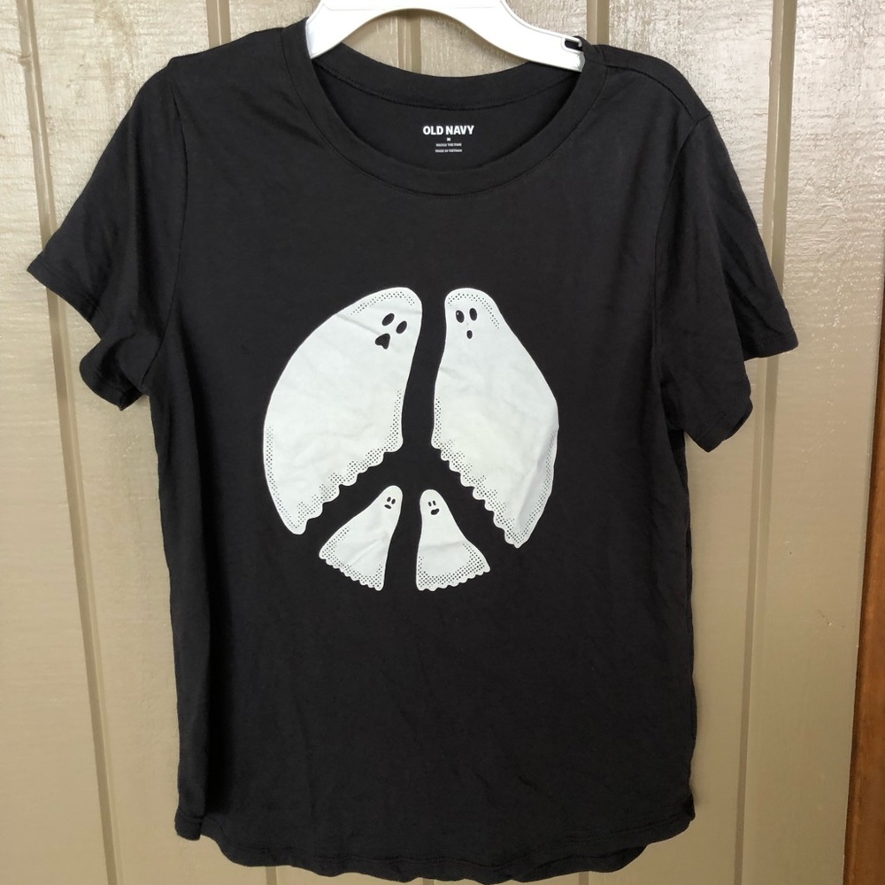 Old Navy Halloween T-shirt